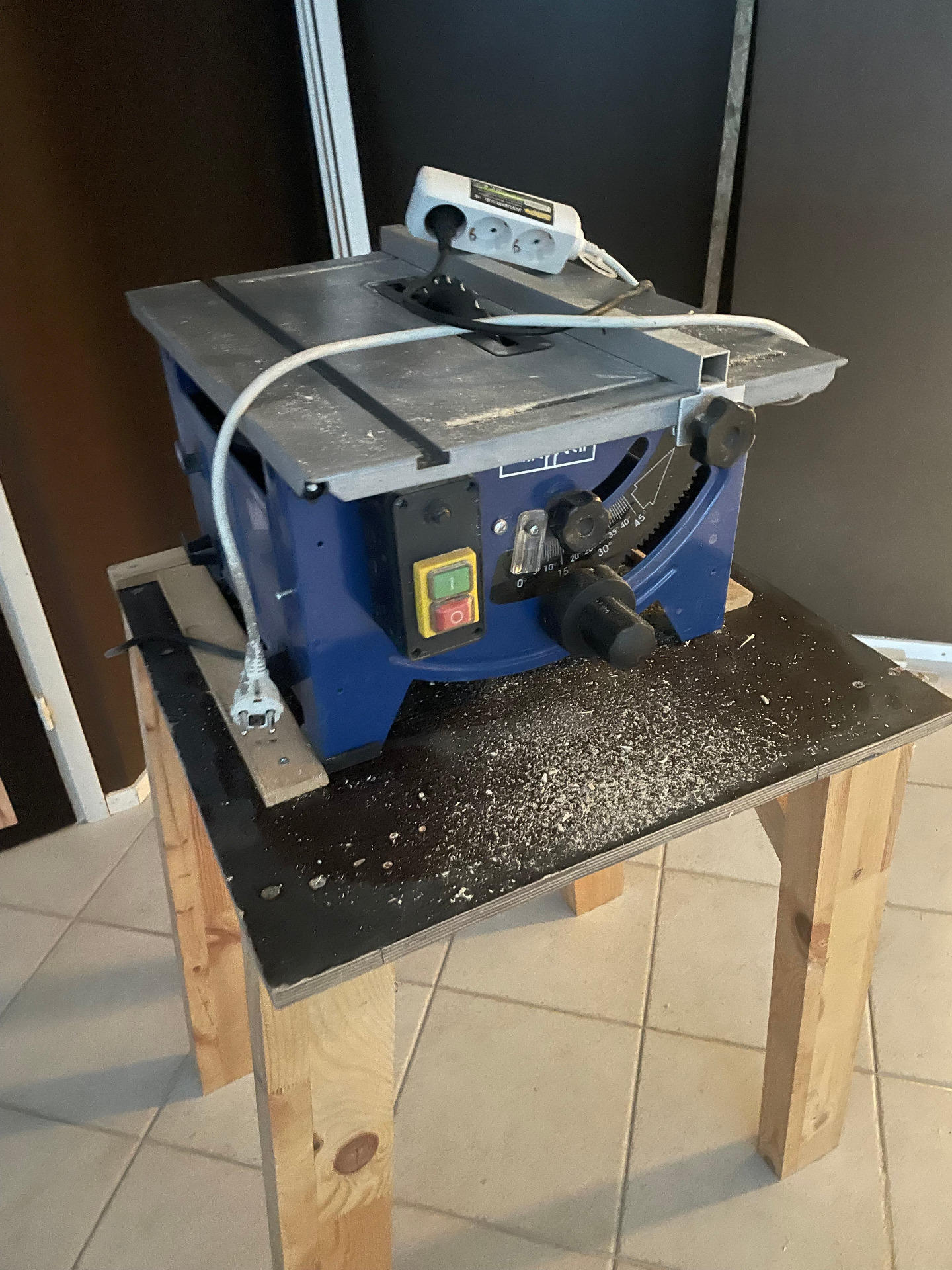 Halkaisusirkkeli 8€/vrk
